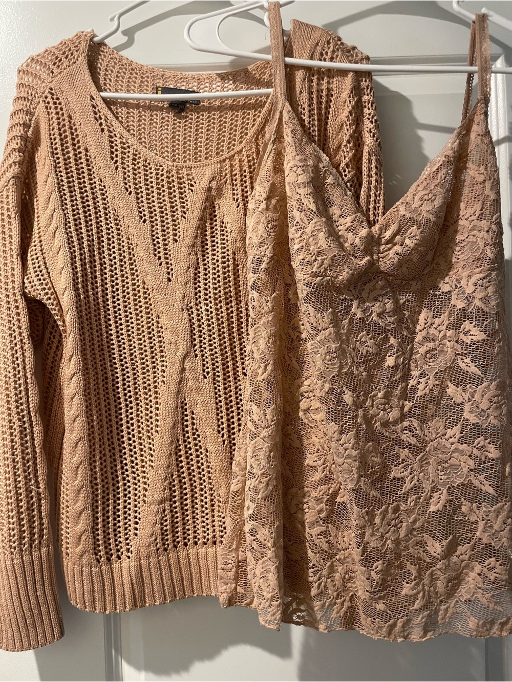 i jeans by Buffalo Beige Knit Sweater & Lace Cami Set